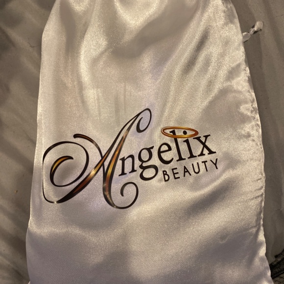 Synthetic lace front wig - Picture 2 of 6